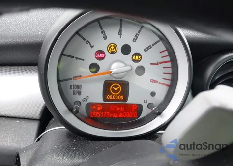 2010 Mini Cooper S Clubman z USA, uszkodzony, nr VIN WMWMM3C50ATP94672